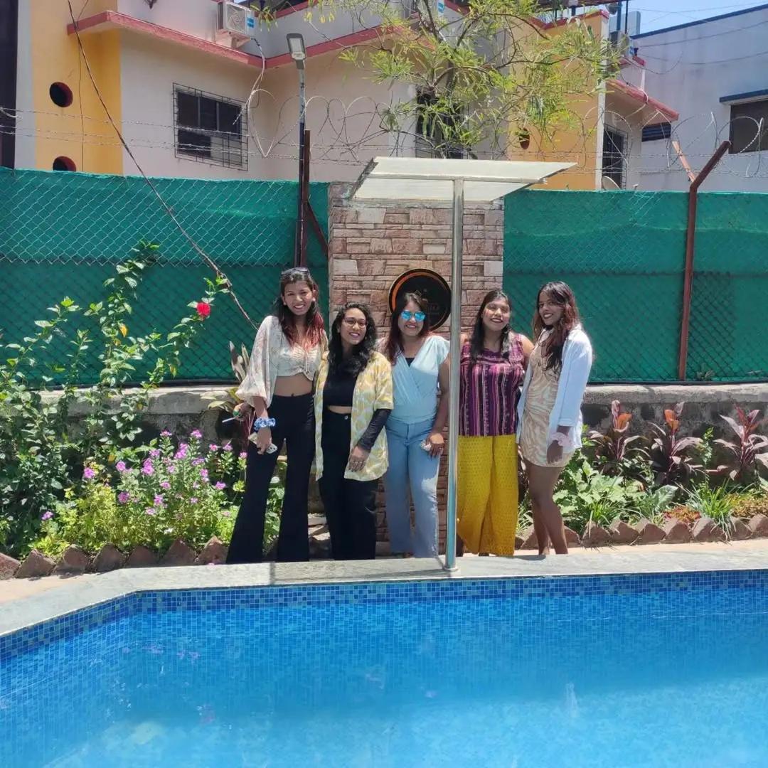 Govind Villa - 3Bhk Penthouse Suite With Pool Splash Lonavla Exterior foto